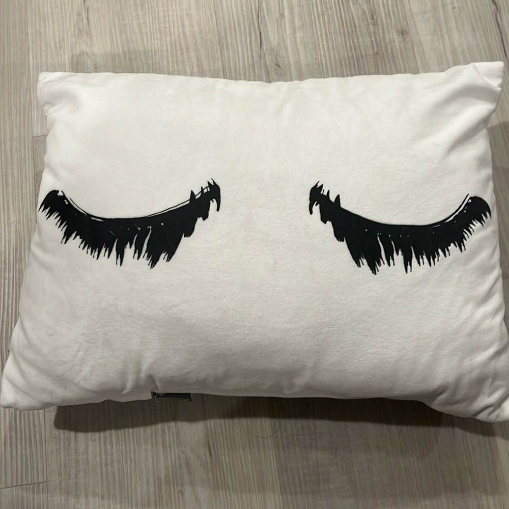 Dormify pillow